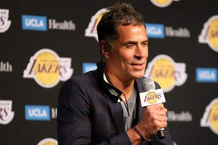 Lakers Urged to Address PG Need With Trade for 4-Time All-Star