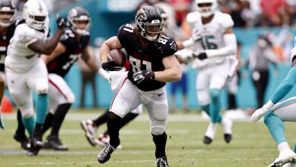 Hayden Hurst Throws Jab at Falcons After Signing With Bengals