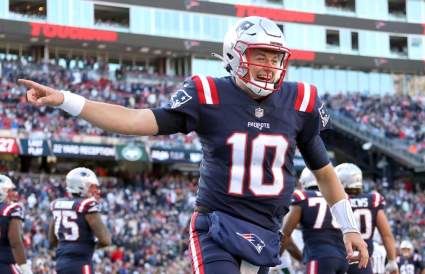 Former Dolphins VP Is a Believer in the Patriots, Mac Jones