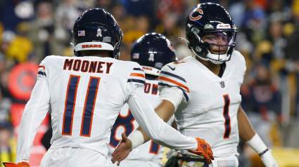 Justin Fields Putting in Offseason Work With Bears WR: LOOK