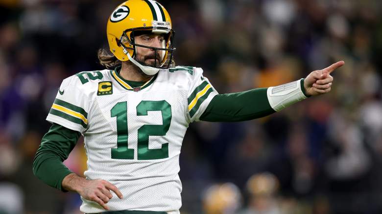 Packers Offer Rodgers