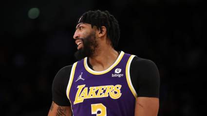 Lakers’ Anthony Davis Fires Shot at Suns
