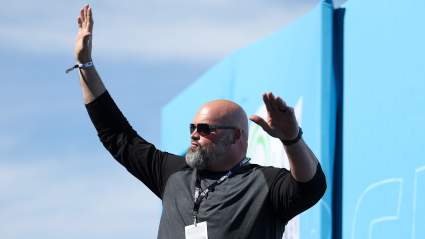 Best Reactions on Rams LT Andrew Whitworth Announcing Retirement