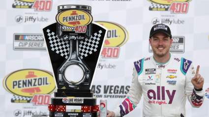 Alex Bowman Throws Shade at Kyle Busch With New T-Shirt [LOOK]