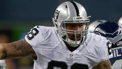 Raiders Were ‘in the Mix’ to Bring Back Former OL Before Signing Elsewhere
