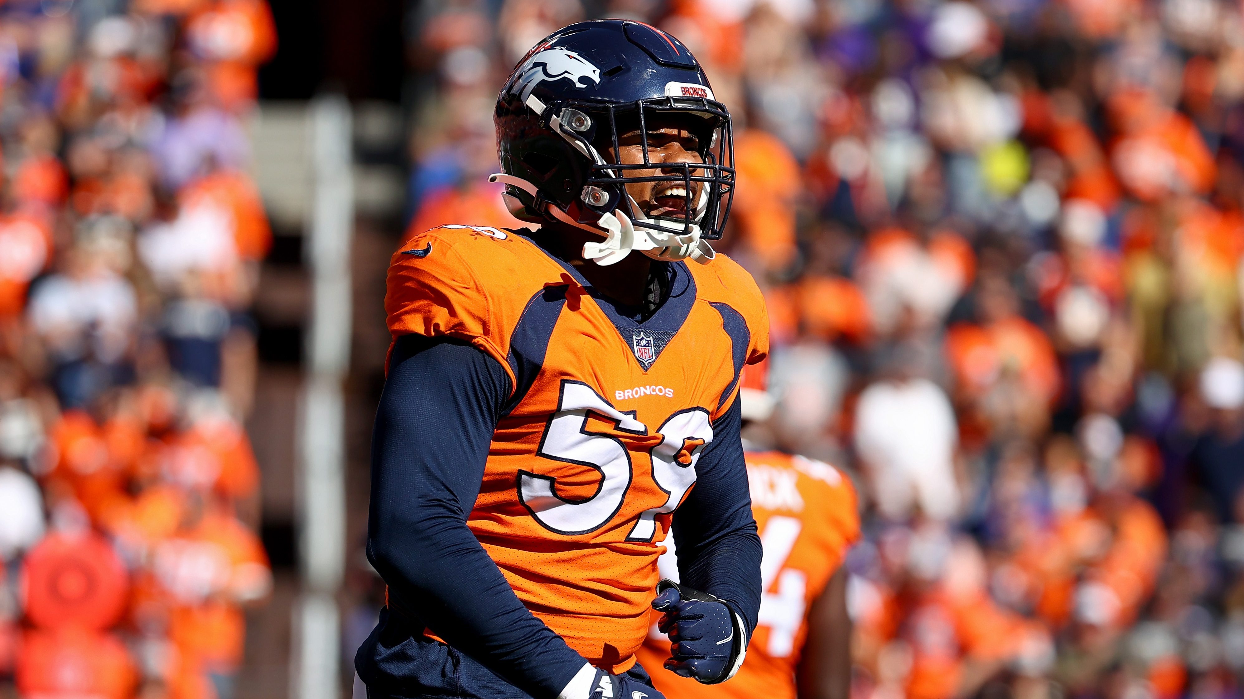 Denver Broncos trade OLB Malik Reed to the Pittsburgh Steelers