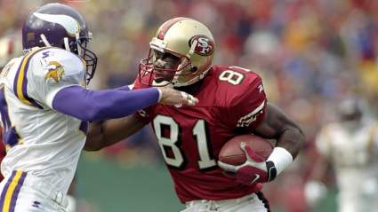 Ex-49ers WR Terrell Owens Making Pro Football Return: Report