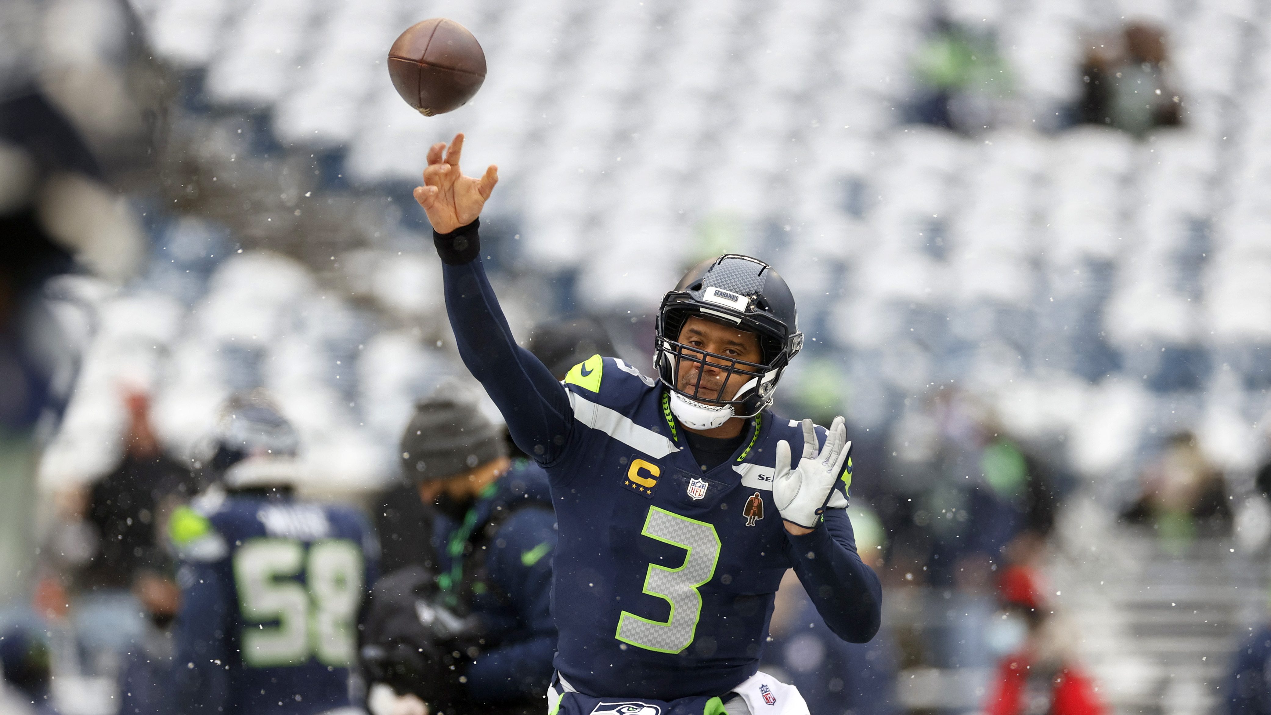 Broncos Players React to Blockbuster Russell Wilson Trade