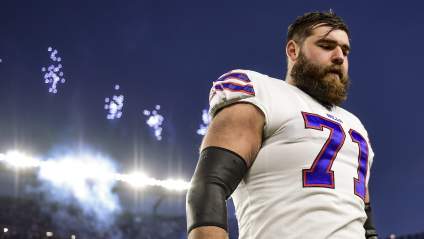 Bills Expected to Lose Key Offensive Lineman After Bears Poach