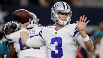 Ex-Cowboys Starting QB Signs New Contract with Raiders