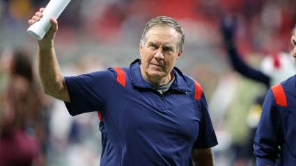 Patriots Sign Super Bowl Hero in Comeback Attempt: Report