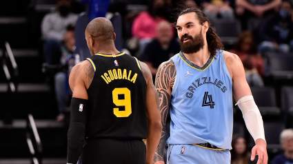 Warriors Star Reacts to Taunts from Memphis Crowd