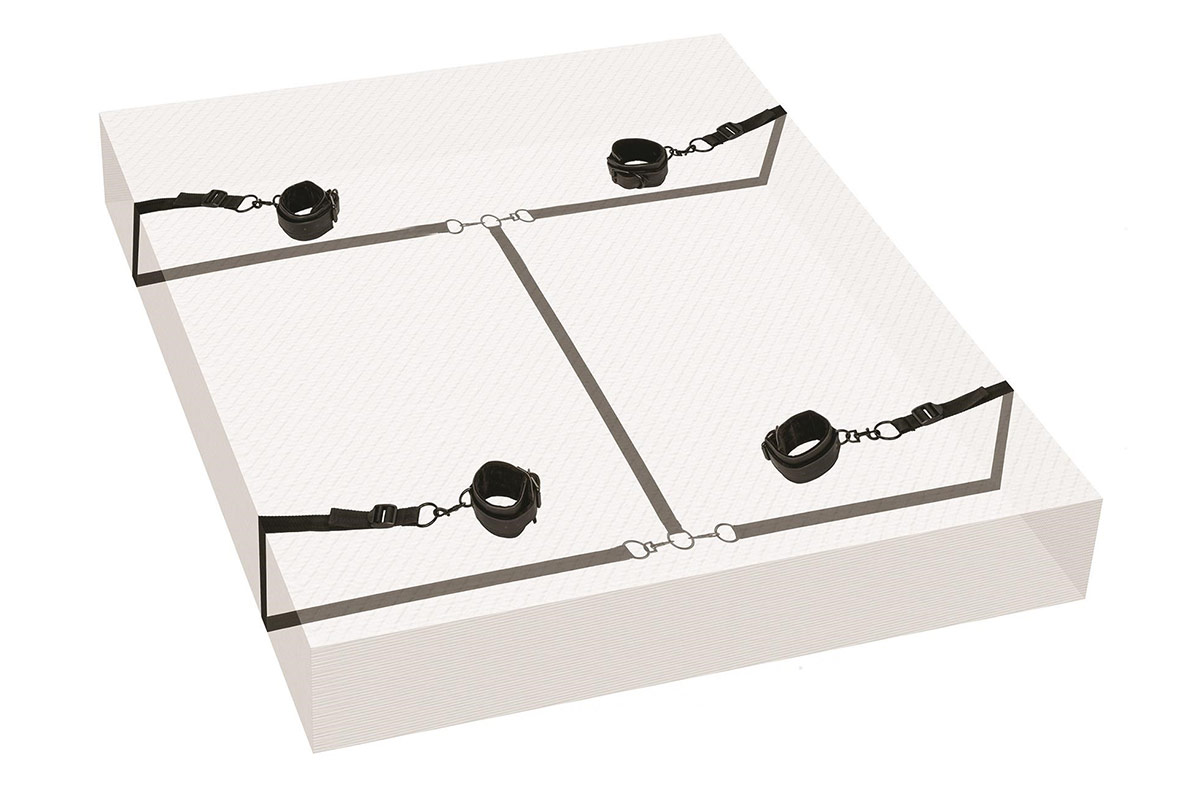 Boundless bed restraint system