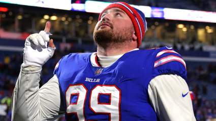 Vikings Sign Fan Favorite Bills Lineman to Replace Michael Pierce: Report