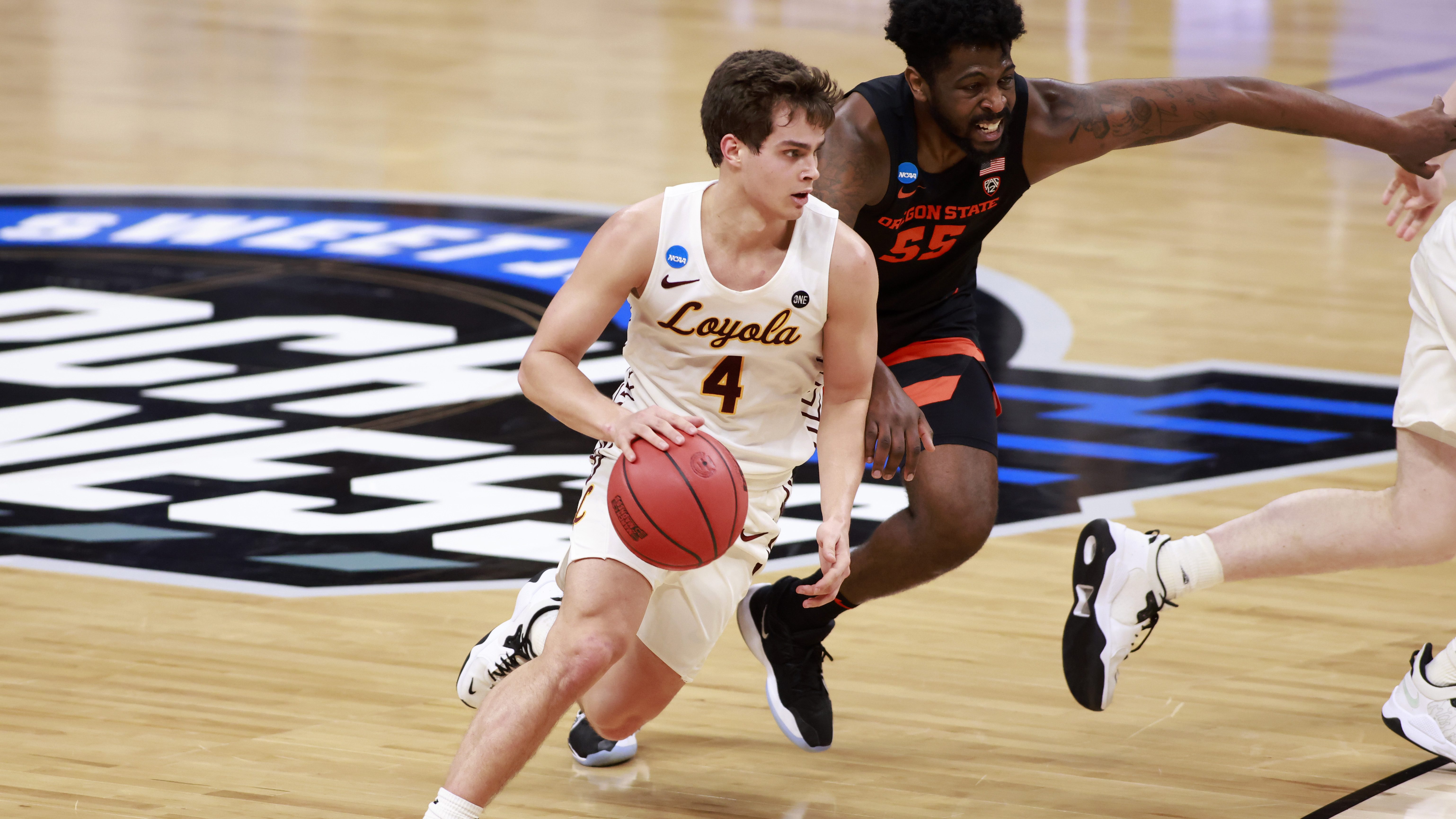 How To Watch Loyola Chicago Vs Bradley Basketball Online