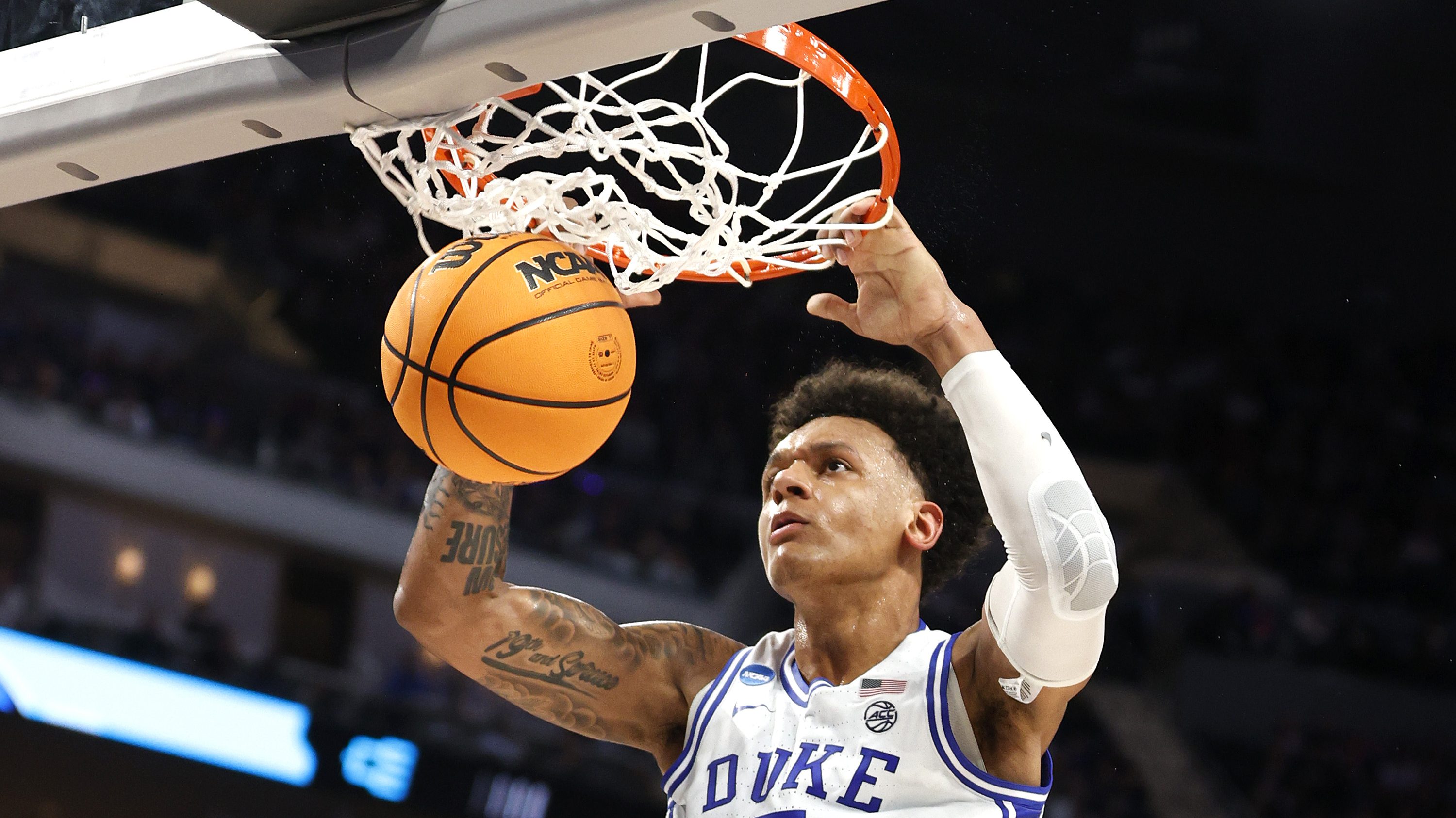 How To Watch Duke Vs Arkansas Elite 8 Game Live Online