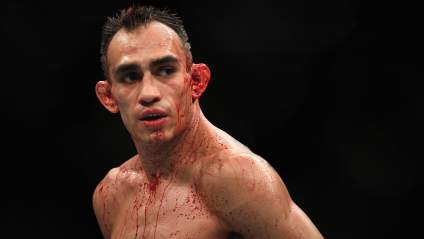 UFC Legend Sends Strong Message on Tony Ferguson’s Comeback