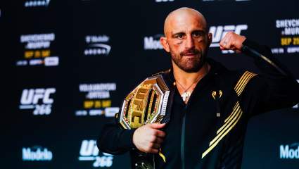 Alexander Volkanovski Puts On Clinic Against ‘The Korean Zombie’ at UFC 273