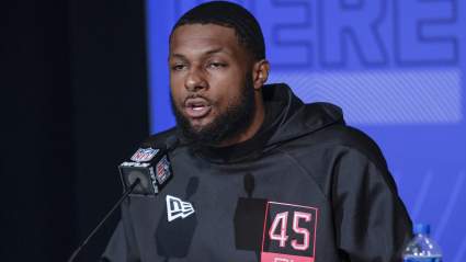 Ravens Trade Scenario Swaps 3 Picks for All-American Edge