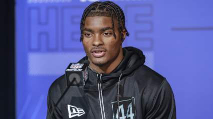 Bears Legend Walks Off Set After Hearing Team’s Draft Pick