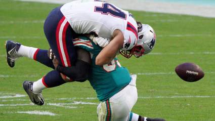 Patriots Fans Roast Tight End on Birthday