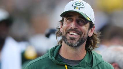 Packers Engaged in Trade Talks for 1,000-Yard Star TE: Report