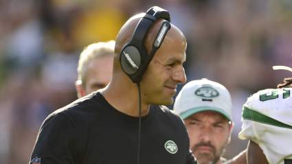 Jets Named Suitor for Former No. 1 Pick Amid Contract Dispute