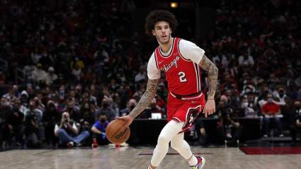 Bulls Receive Devastating Season-Altering Lonzo Ball Injury Update: Report