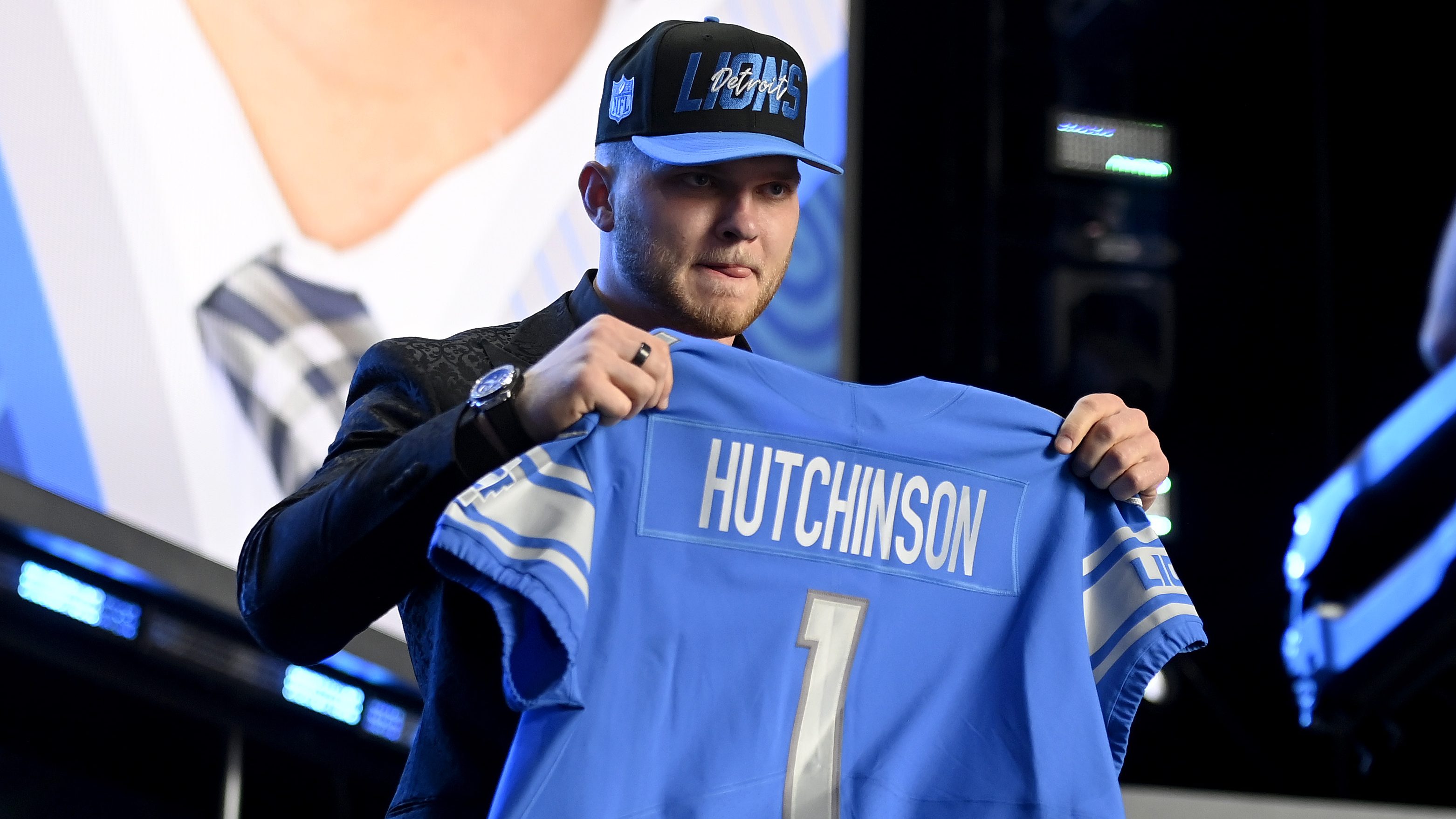 2022 NFL draft first round recap: Lions take Hutchinson, Williams, two  Wolverines selected 