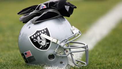 Former Raiders All-Pro QB & Record Holder Dies at 80, per Family