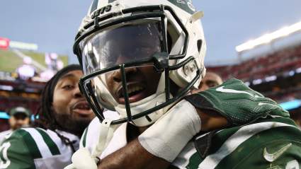 Jets Fan-Favorite Calls It Quits After 9-Year Career