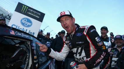 Clint Bowyer Receives Major Honor from Talladega Superspeedway