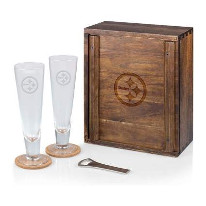 NFL Acacia Wood Pilsner Beer Glass Gift Set for Two