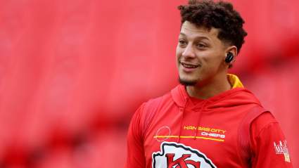 Analyst Connects Chiefs to Polarizing Backup QB to Patrick Mahomes