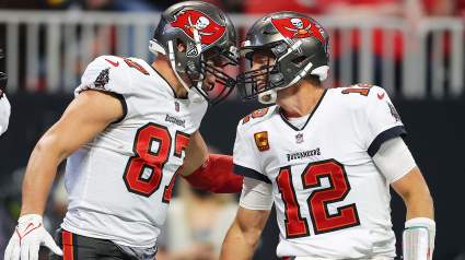 Rob Gronkowski Sends Message to Tom Brady