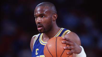 Former Warriors Favorite, ’90s Star Receiving Long Overdue Honor: Report