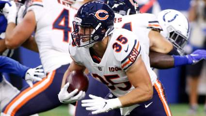 Cowboys Sign ‘Versatile’ Ex-Bears RB in Free Agency: Report