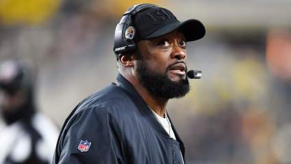 Steelers Meet With QB ‘Built Like Russell Wilson’: Report