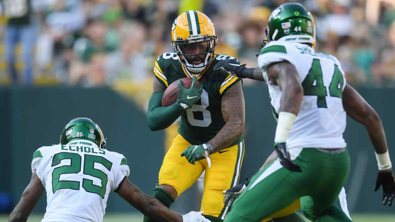 Jets Rumors Expert Predicts Bold Pick Swap With Packers
