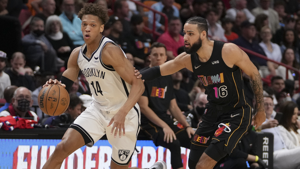 Warriors Rumors: GSW Could Pursue Heat’s Caleb Martin | Heavy.com