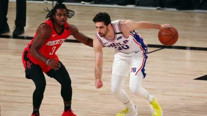 Knicks Give Ex-Rockets Guard a Closer Look