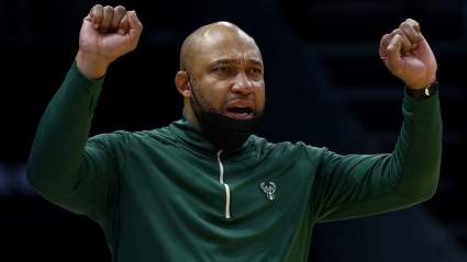 Brian Windhorst Compares Lakers New Head Coach with Fierce Rivals