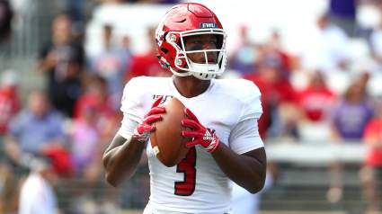 QB Linked to Broncos Makes USFL Debut