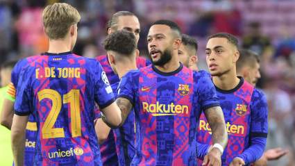 Xavi Has Message for Barcelona on Memphis & Frenkie de Jong