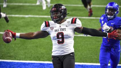 Bears Sign 6 Players, Cut WR in Latest Flurry of Roster Moves: Report