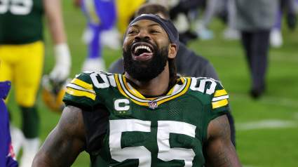 Vikings’ Za’Darius Smith Sends Packers’ Aaron Rodgers a Message Ahead of Opener