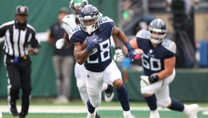 Falcons Sign Ex-Buccaneers, Titans RB