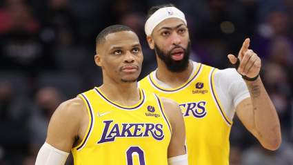 Proposed 3-Team Trade Sends Lakers a New Superstar
