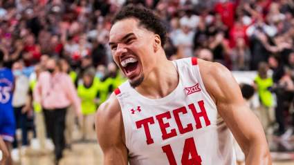 Browns Sign Former College Basketball Player as Newest Tight End