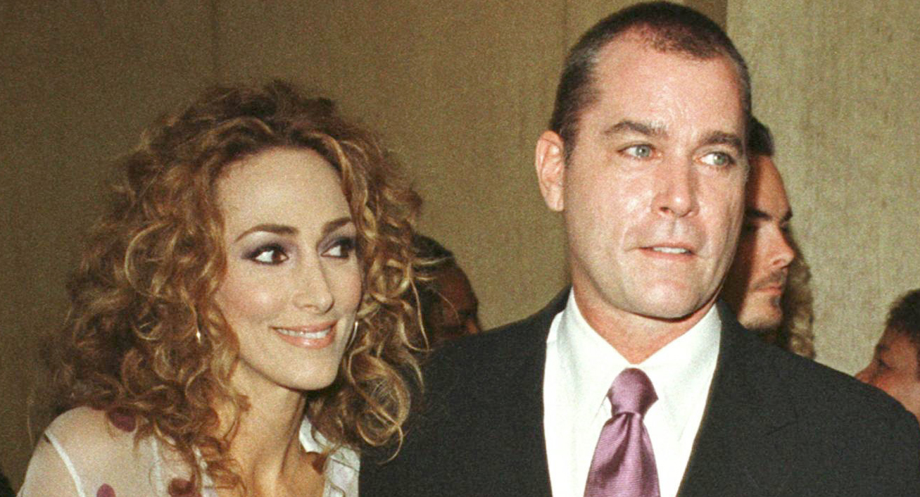 Ray Liotta s Ex Wife Kids 5 Fast Facts You Need to Know